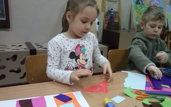  (photo)