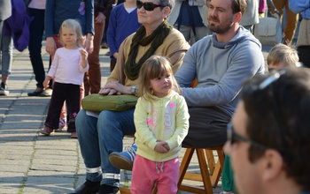  (photo)