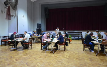  (photo)