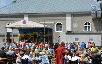  (photo)