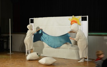  (photo)