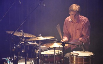  (photo)