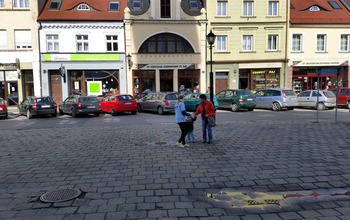  (photo)