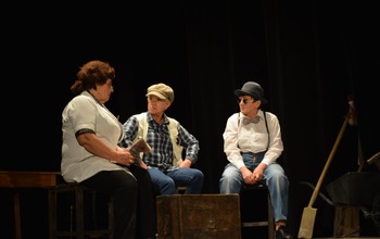  (photo)