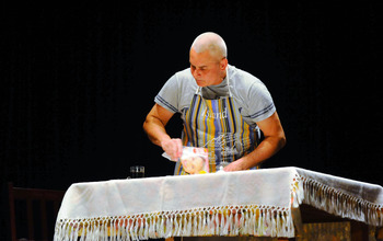  (photo)