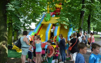  (photo)