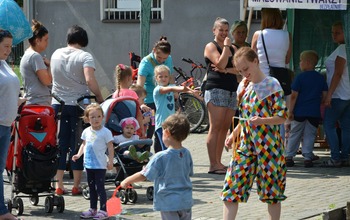  (photo)