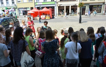  (photo)