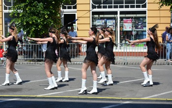  (photo)