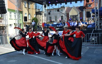 (photo)
