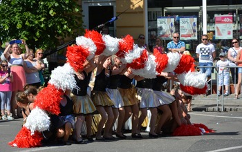  (photo)