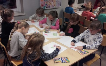  (photo)