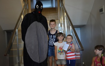  (photo)