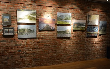  (photo)