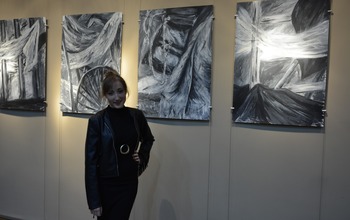  (photo)