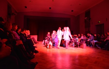 (photo)