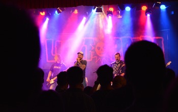 (photo)