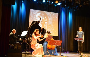 (photo)