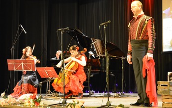 (photo)