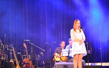 (photo)