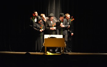  (photo)