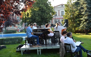 (photo)