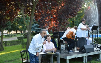 (photo)
