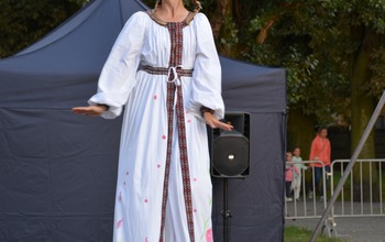  (photo)