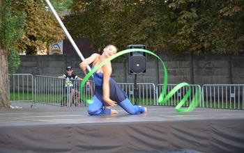  (photo)