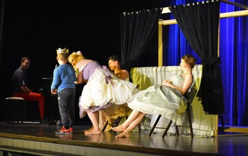 (photo)