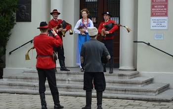 (photo)