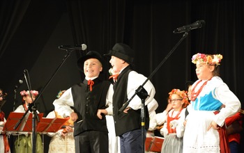  (photo)