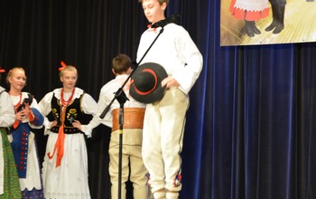  (photo)