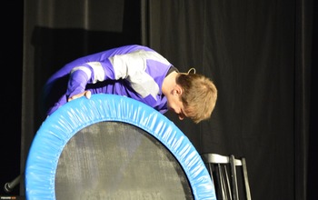  (photo)