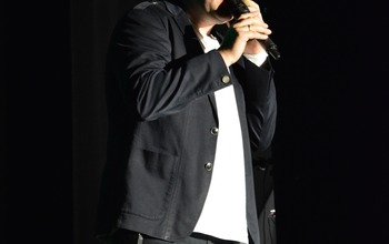  (photo)