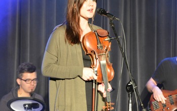  (photo)