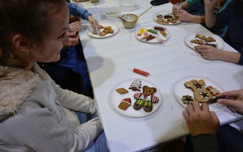  (photo)