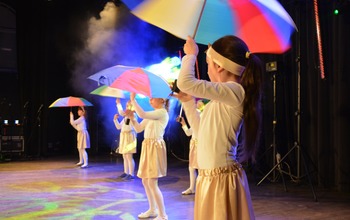 (photo)