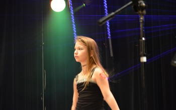  (photo)