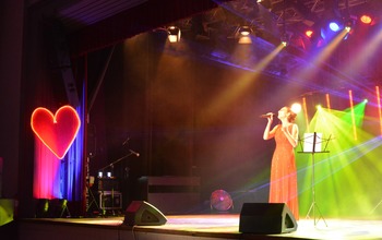  (photo)