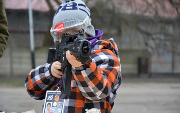  (photo)
