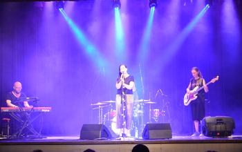 (photo)