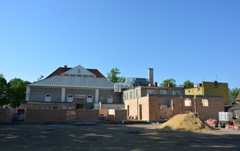  (photo)