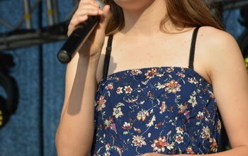  (photo)