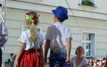  (photo)