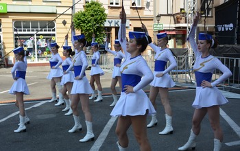  (photo)
