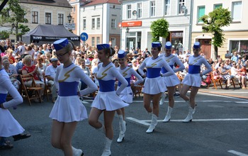  (photo)
