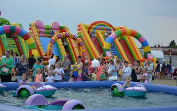  (photo)