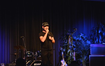 (photo)