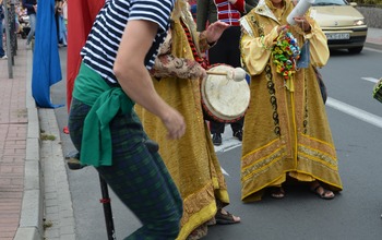  (photo)
